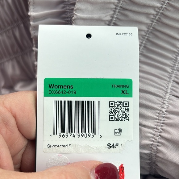 Nike Women's One Dri-FIT Ultra High-Waisted 3" Brief-Lined Shorts - Picture 8 of 8